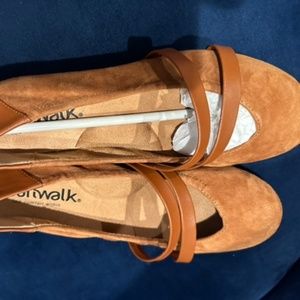 Softwalk "Sierra" Size 7.5